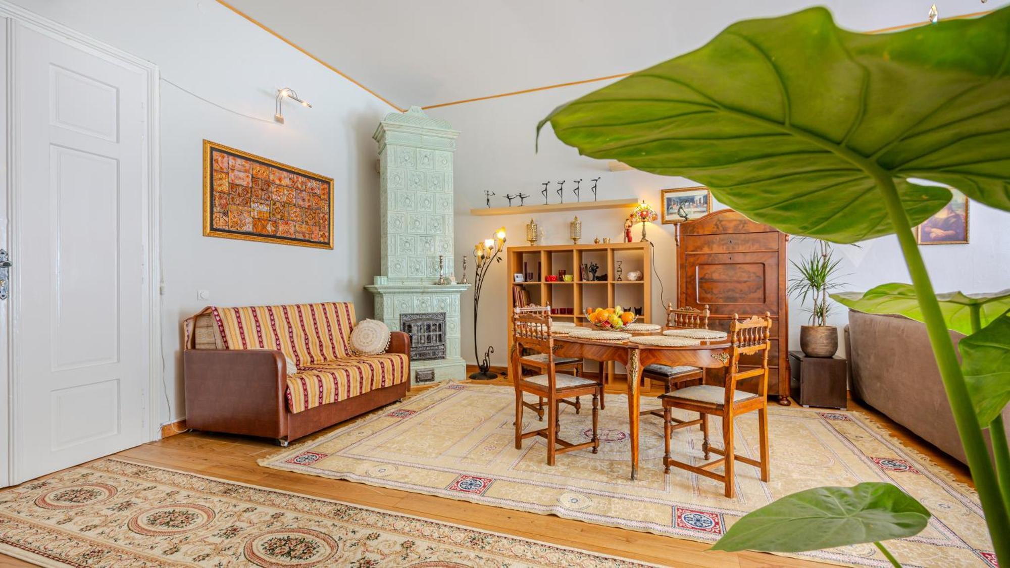 A Piece Of History Guesthouse Braşov Eksteriør bilde